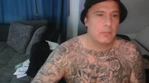 sinalco1975 online show from 09/23/25, 04:15