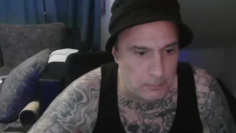 sinalco1975 online show from 09/25/25, 04:38