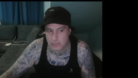 Snapshot of sinalco1975 chatting on 06/08/26, 02:01 sinalco1975 online show from 06/08/26, 02:01
