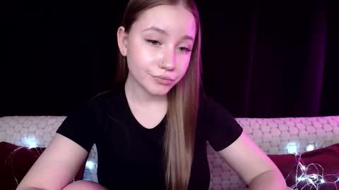 Sindi online show from 12/12/24, 07:04