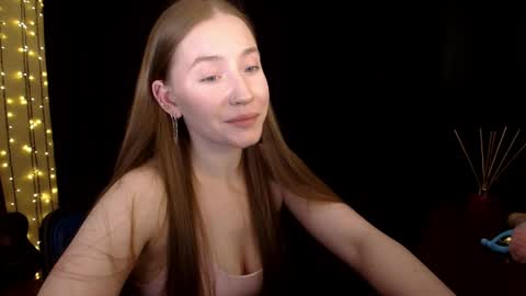 Sindi online show from 04/15/26, 07:58