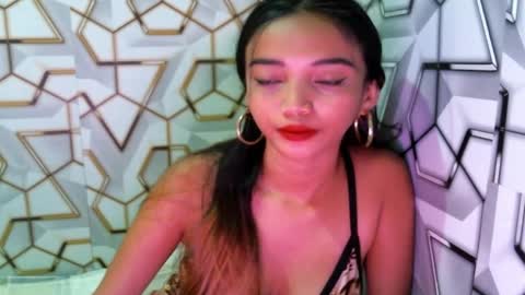 Snapshot of sinfulcherryx chatting on 05/28/26, 02:09 CherryBlossom online show from 05/28/26, 02:09