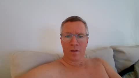 Snapshot of sinfulpulse69 chatting on 05/28/26, 06:38 sinfulpulse69 online show from 05/28/26, 06:38