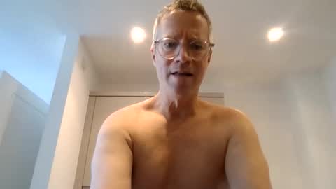 Snapshot of sinfulpulse69 chatting on 06/07/26, 08:18 sinfulpulse69 online show from 06/07/26, 08:18