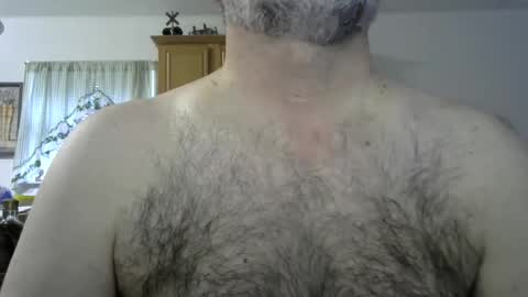 Singleguy137 online show from 09/30/25, 11:32