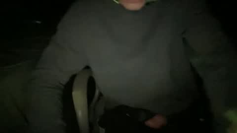 singlemanneedsagirlfriend online show from 03/15/26, 07:58