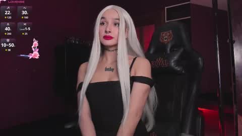 Snapshot of sinmistress chatting on 12/17/24, 04:34 Your Queen of Sins online show from 12/17/24, 04:34