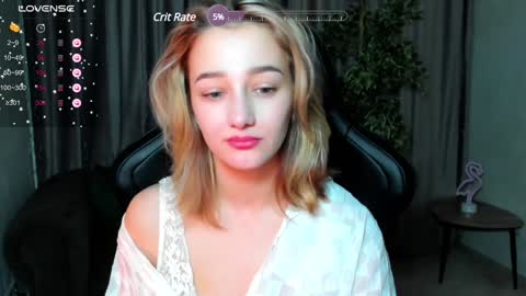 Snapshot of sinty_noria chatting on 01/17/25, 01:25 Sinty Noria online show from 01/17/25, 01:25