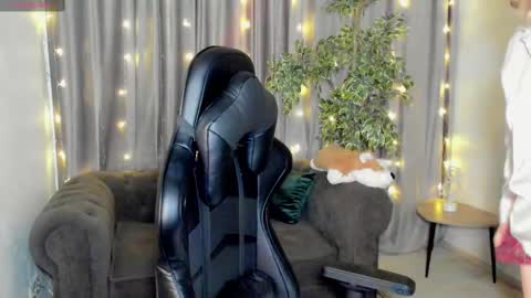 Snapshot of sinty_noria chatting on 02/10/25, 01:03 Sinty Noria online show from 02/10/25, 01:03