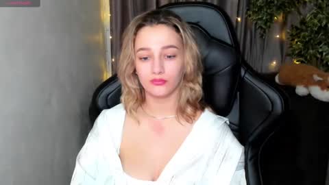 Snapshot of sinty_noria chatting on 03/04/25, 01:34 Sinty Noria online show from 03/04/25, 01:34