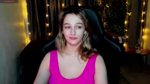 Snapshot of sinty_noria chatting on 03/05/25, 04:34 Sinty Noria online show from 03/05/25, 04:34