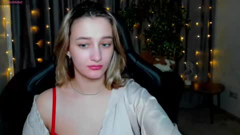Snapshot of sinty_noria chatting on 03/10/25, 04:07 Sinty Noria online show from 03/10/25, 04:07