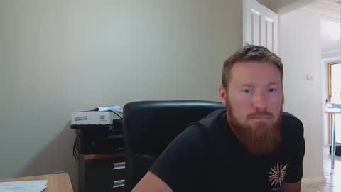 Snapshot of sir_cheify chatting on 10/24/25, 03:47 sir_cheify online show from 10/24/25, 03:47