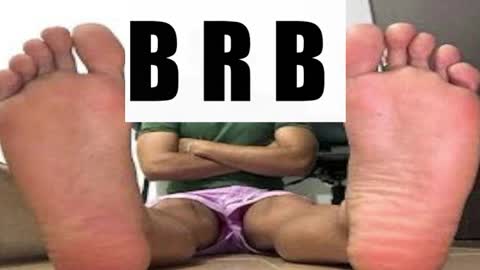 only foot                         worshipers here online show from 03/07/26, 02:08