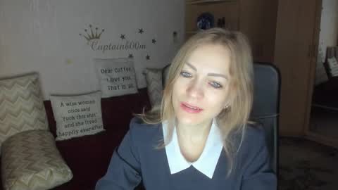sirenasilk online show from 10/12/25, 03:16