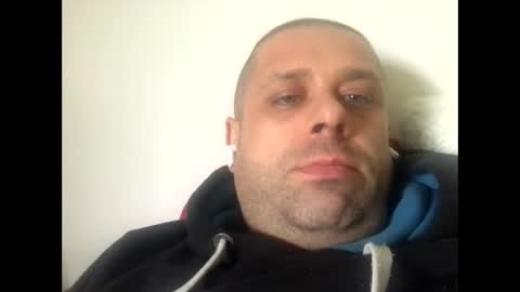 sirewa1885 online show from 10/27/25, 09:57