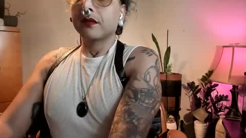 Snapshot of sirmrwombat chatting on 01/09/26, 12:13 SirMrWombat online show from 01/09/26, 12:13