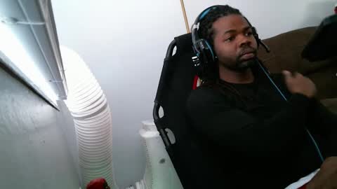 Snapshot of sirthedom chatting on 10/06/25, 08:17 sirthedom online show from 10/06/25, 08:17