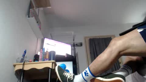 RESPONDS WELL TO ... online show from 03/03/26, 01:39