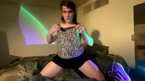 Snapshot of sissycockworshipper chatting on 05/30/26, 08:55 sissycockworshipper online show from 05/30/26, 08:55