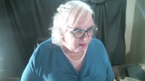 Sissy Diane online show from 01/06/25, 12:27