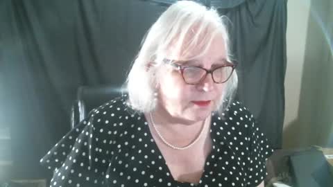Sissy Diane online show from 01/08/25, 12:38