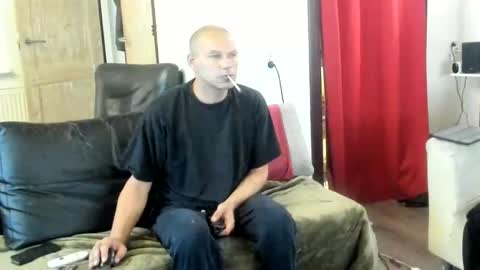 Petra online show from 10/26/25, 06:58