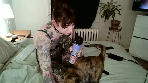 gapingsissyslut online show from 02/19/25, 02:44