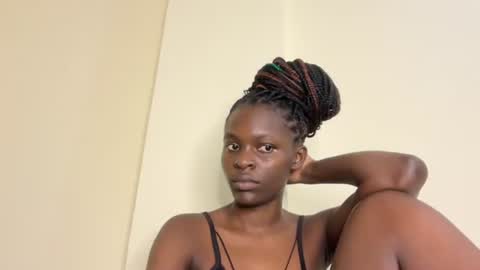 siswet online show from 03/05/25, 07:38