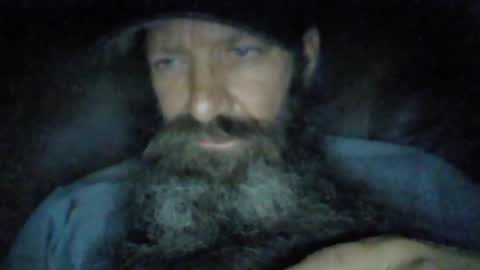Snapshot of sitonmybeardxxx chatting on 05/20/26, 01:34 sitonmybeardxxx online show from 05/20/26, 01:34