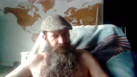 sitonmybeardxxx online show from 06/07/26, 07:28