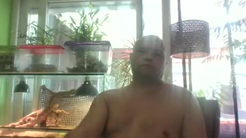 Snapshot of sixten113 chatting on 06/26/26, 07:02 sixten113 online show from 06/26/26, 07:02