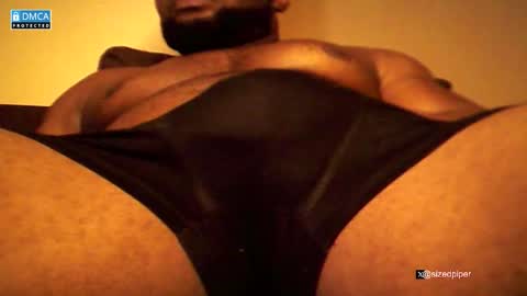 Snapshot of sizedpiper chatting on 02/20/26, 10:27 Pvt is open. Drop thumbs up in satisfaction online show from 02/20/26, 10:27