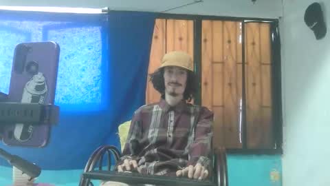 sk8sir online show from 02/15/26, 04:36