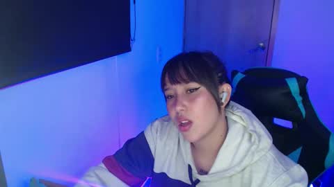 Alice online show from 04/21/26, 02:51