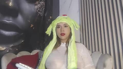 Skarleth villa online show from 12/21/25, 10:28