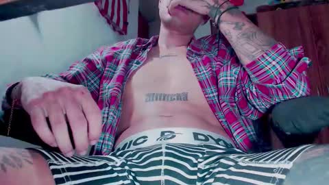 king online show from 11/19/25, 07:30