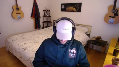 skatejocke online show from 11/12/25, 01:50