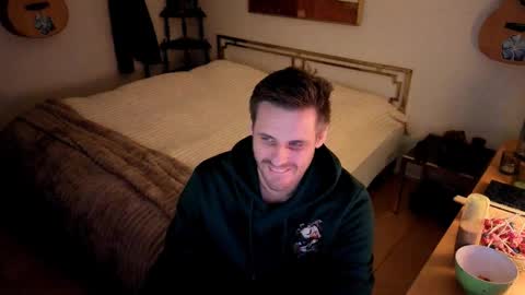 skatejocke online show from 02/25/26, 07:56