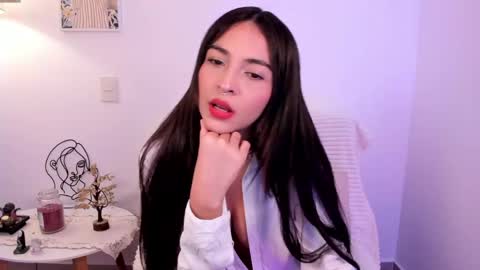 Snapshot of skeeter_cb chatting on 05/20/26, 04:02 Skeete CHRISTMAS SHOW THIS DECEMBER 24 CHECK OUT MY AMAZON LIST AND MAKE ME HAPPY online show from 05/20/26, 04:02