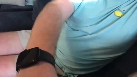 Snapshot of skilledstroker chatting on 04/12/26, 10:37 skilledstroker online show from 04/12/26, 10:37