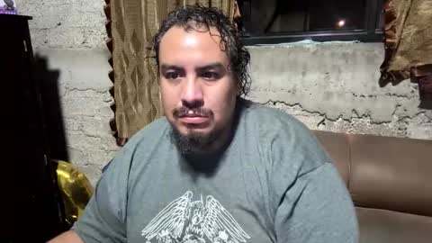 Snapshot of skinhell chatting on 03/02/26, 01:30 Elias online show from 03/02/26, 01:30