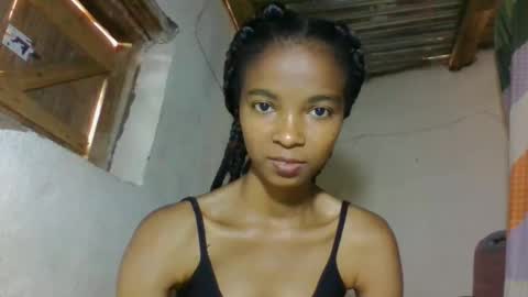 Snapshot of skinny7809 chatting on 02/25/26, 10:03 skinny7809 online show from 02/25/26, 10:03