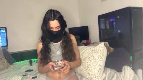 skinny_dior online show from 01/18/26, 02:26