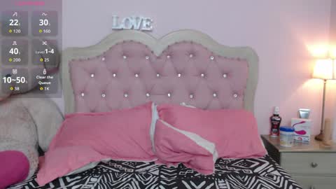 Hailey online show from 04/08/26, 11:32