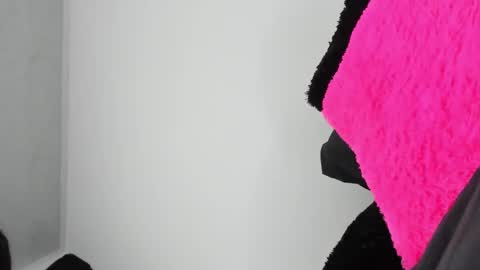 skinny_hotdirty online show from 11/21/25, 09:46