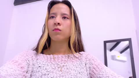 skinny_hottie18 online show from 01/04/25, 01:21