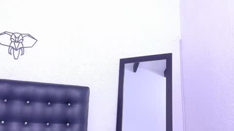 skinny_hottie18 online show from 01/13/25, 04:30