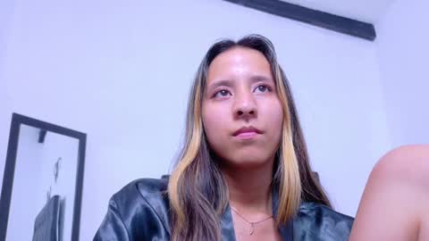 skinny_hottie18 online show from 02/07/25, 05:18