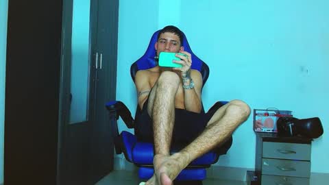 skinny marked online show from 02/12/25, 02:56